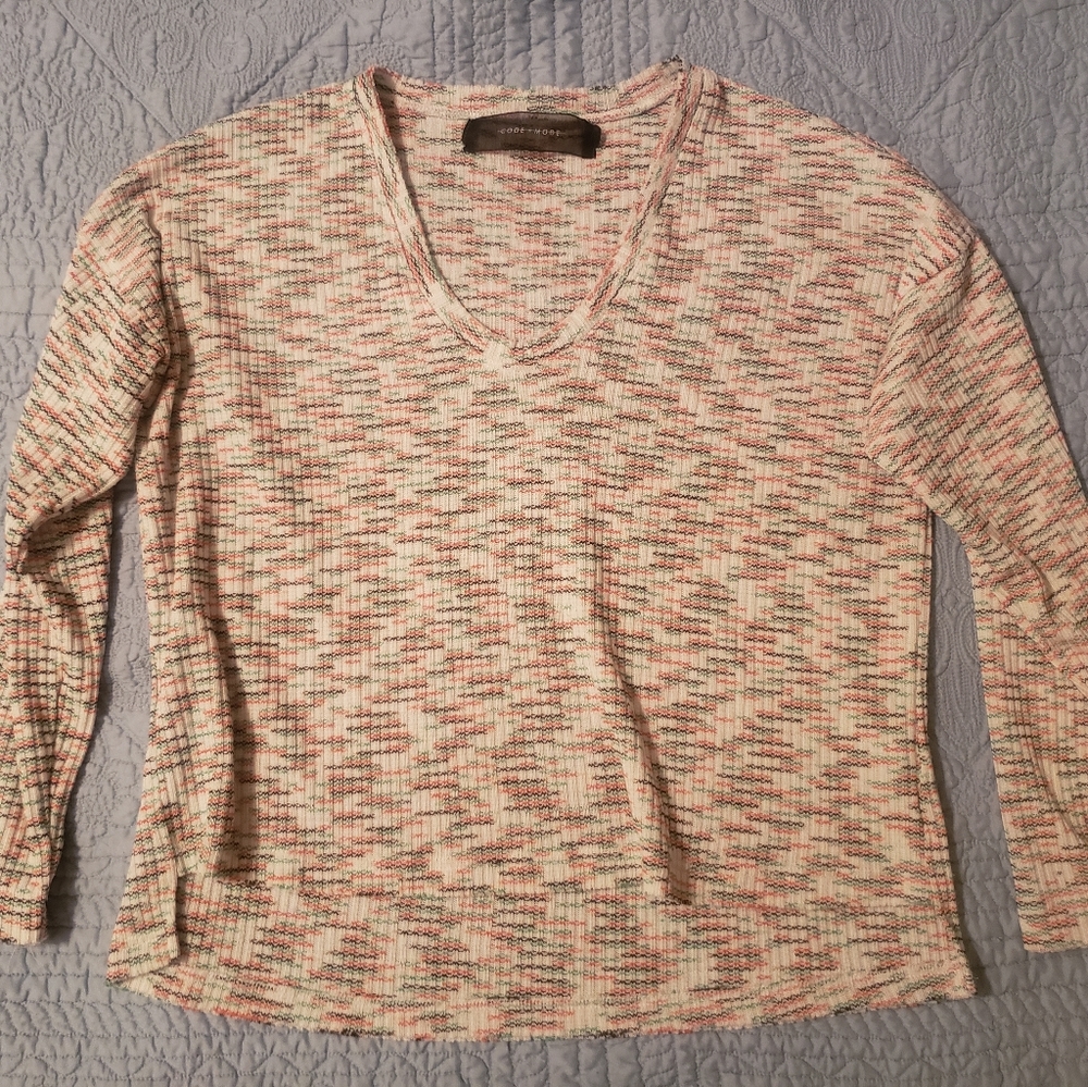 Multi color casual sweater.